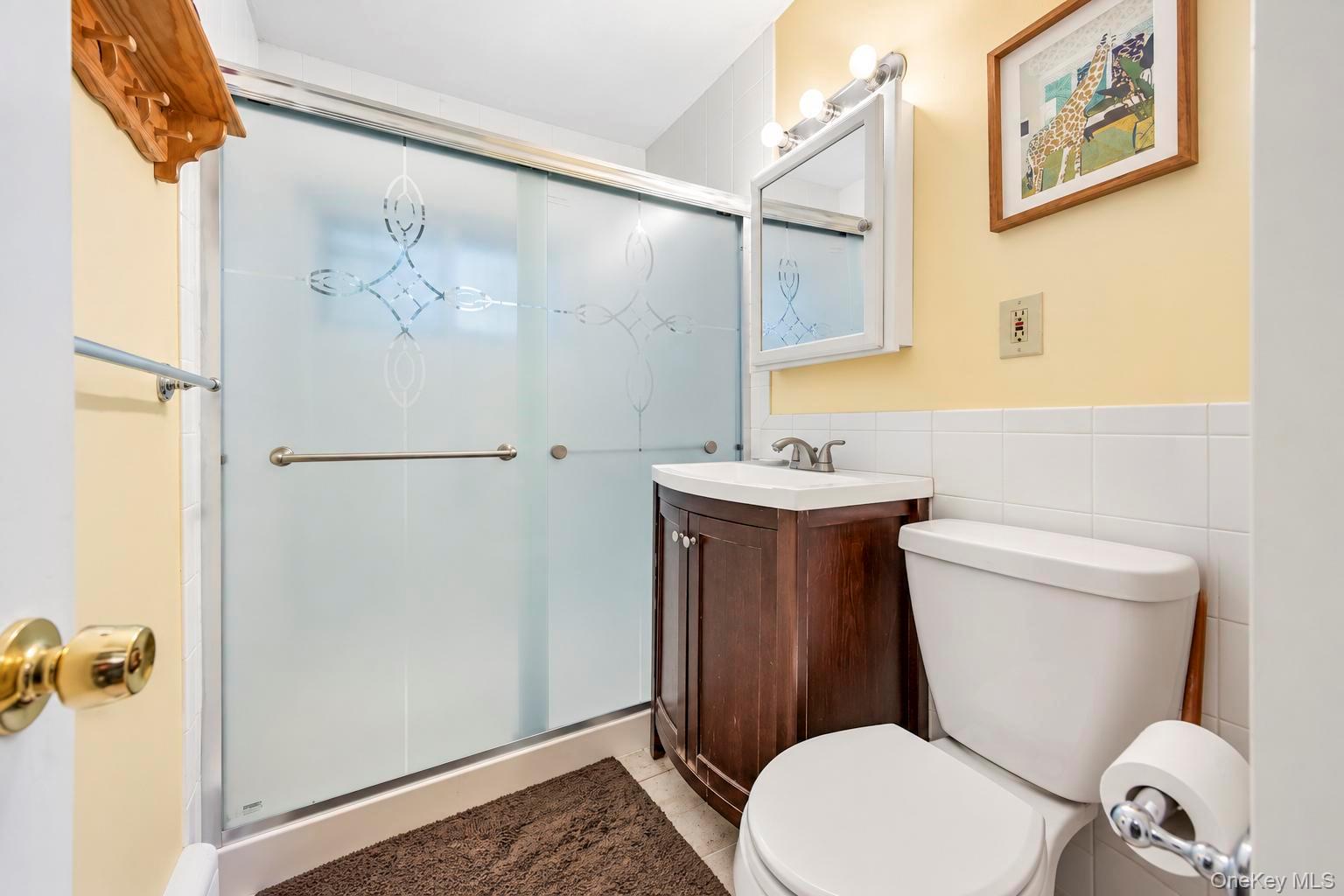 35 Meeting Lane – For Sale photo 11