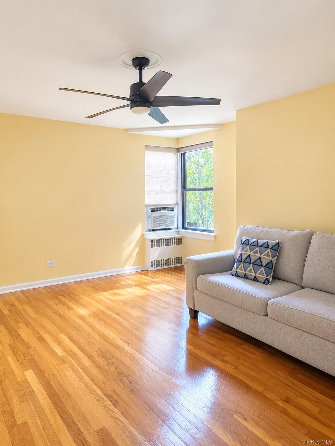 83-05 98 Street, Unit 5B photo 5