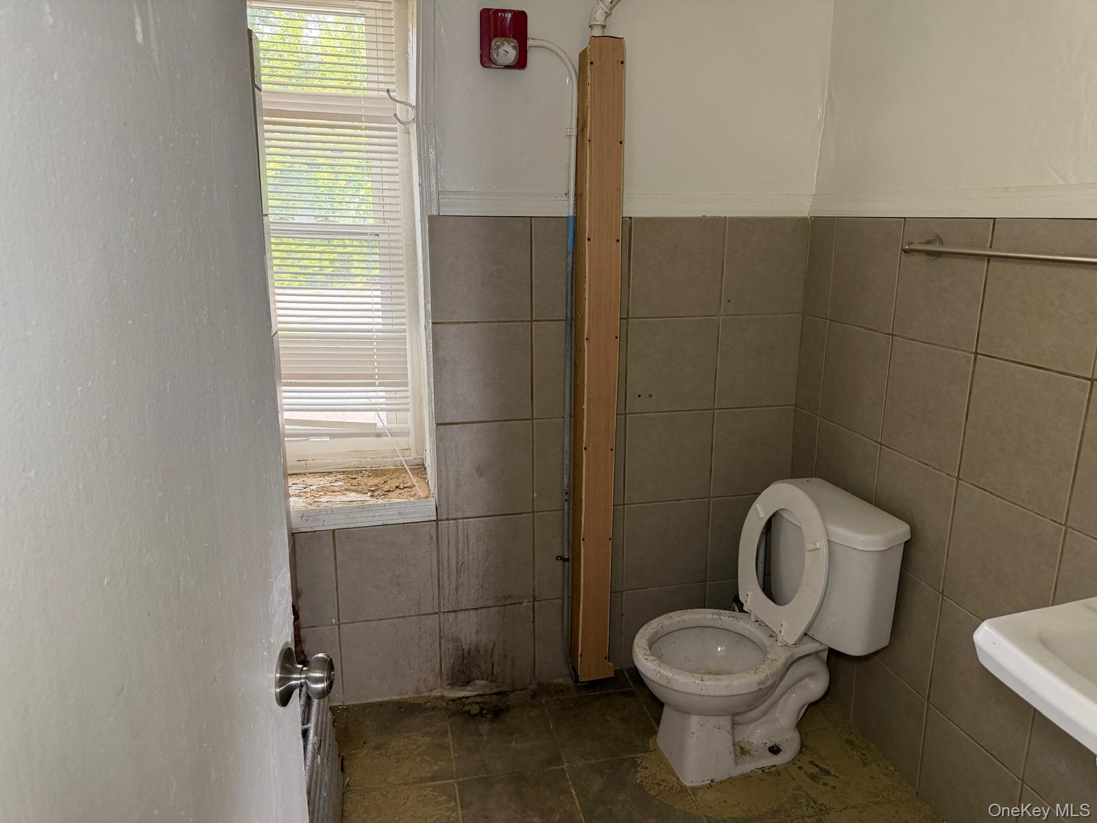 184 S Pascack Road – For Sale photo 37