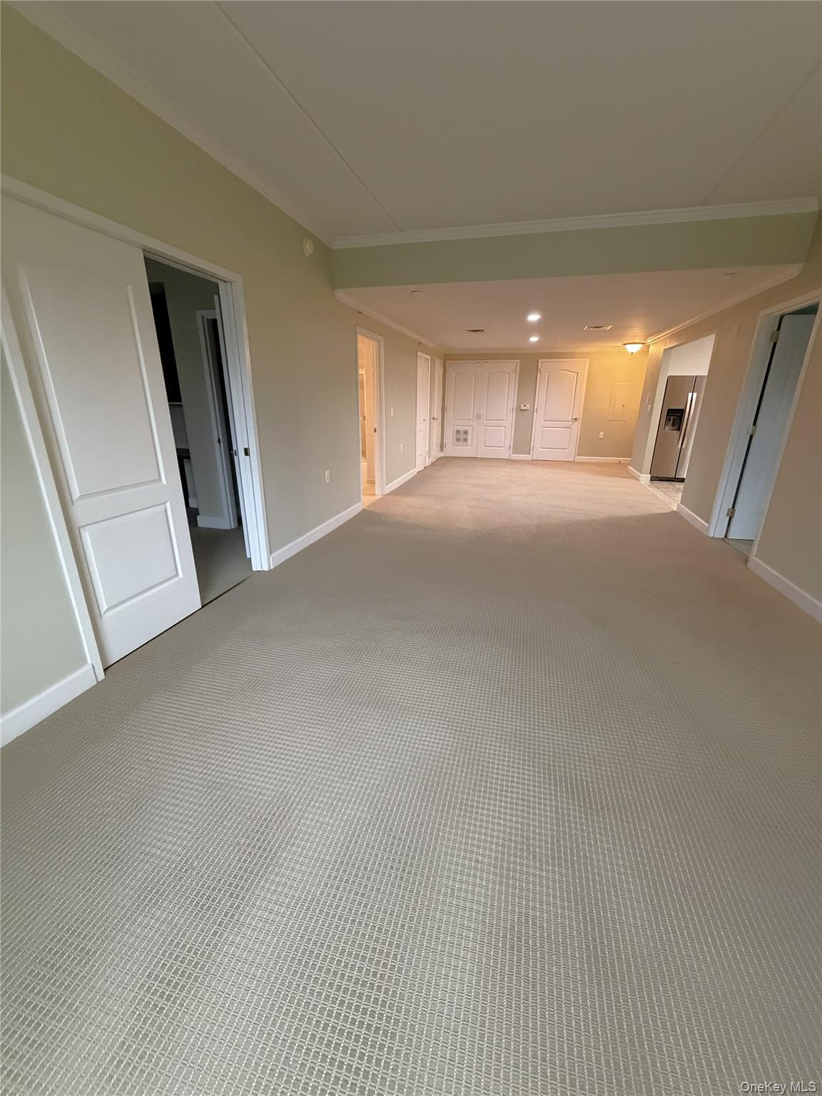 50 Merrick Avenue, Unit 226 photo 8