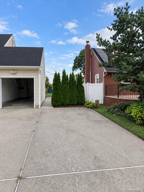 306 Peters Avenue – For Rent photo 11
