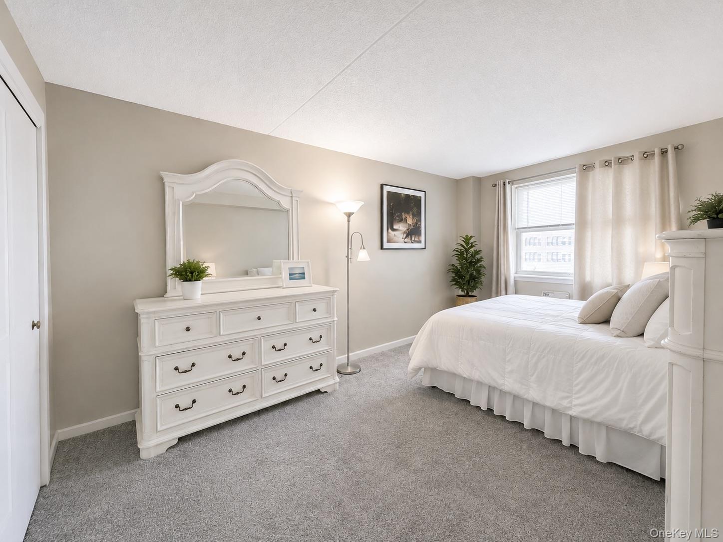 260 Beach 81st Street, Unit 4E photo 4