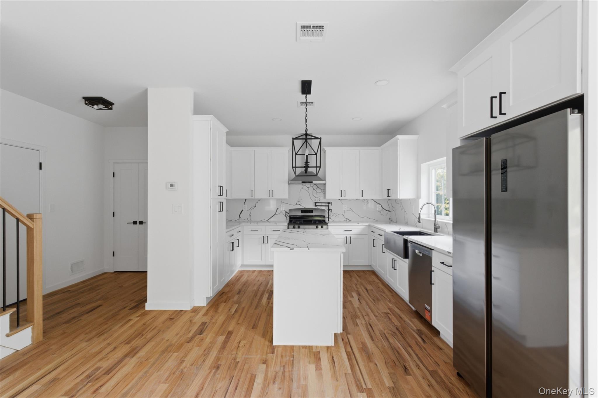 18 Alaina Way – For Sale photo 15