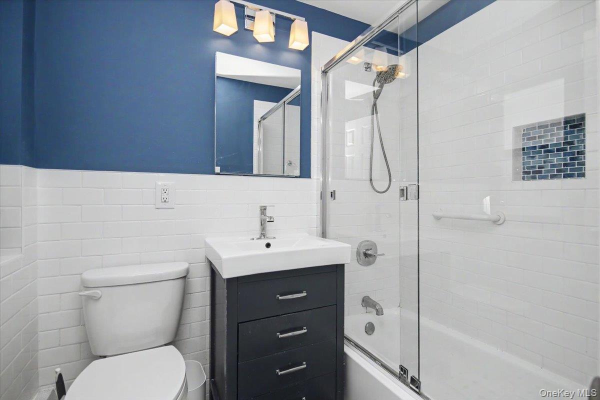 100 Diplomat Drive, Unit 6C photo 22