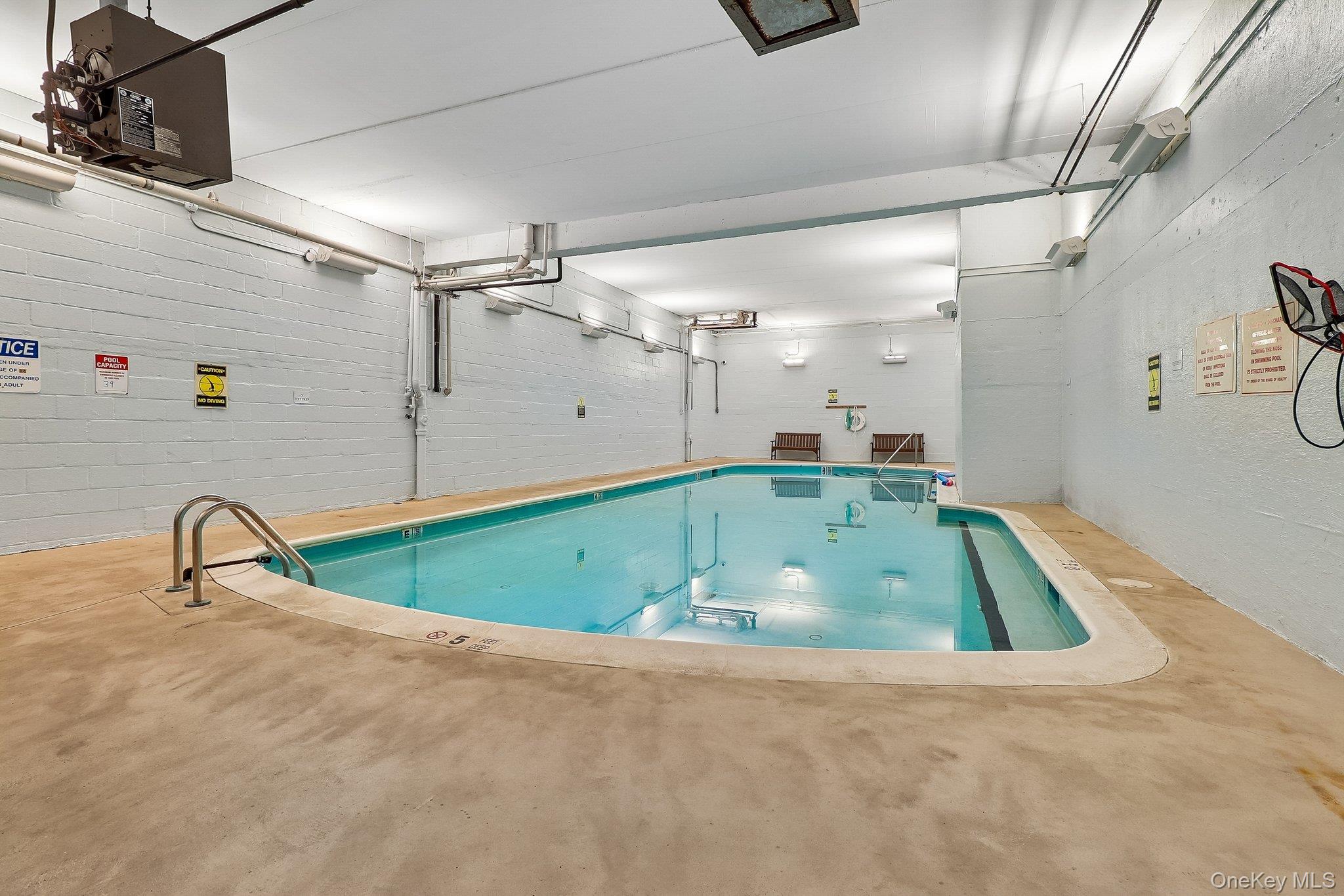 100 Diplomat Drive, Unit 6C photo 30