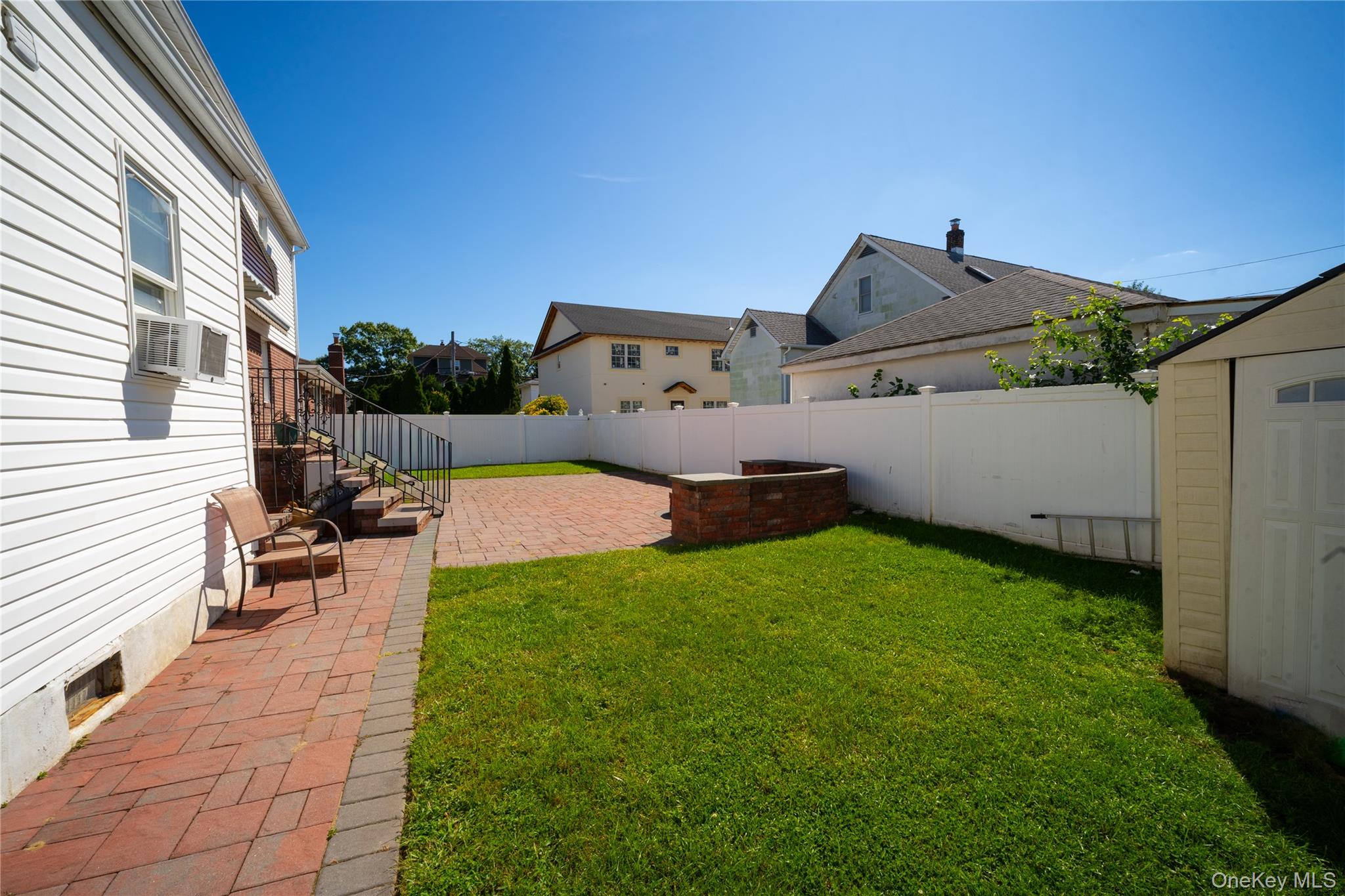 1309 Globe Avenue – For Sale photo 3
