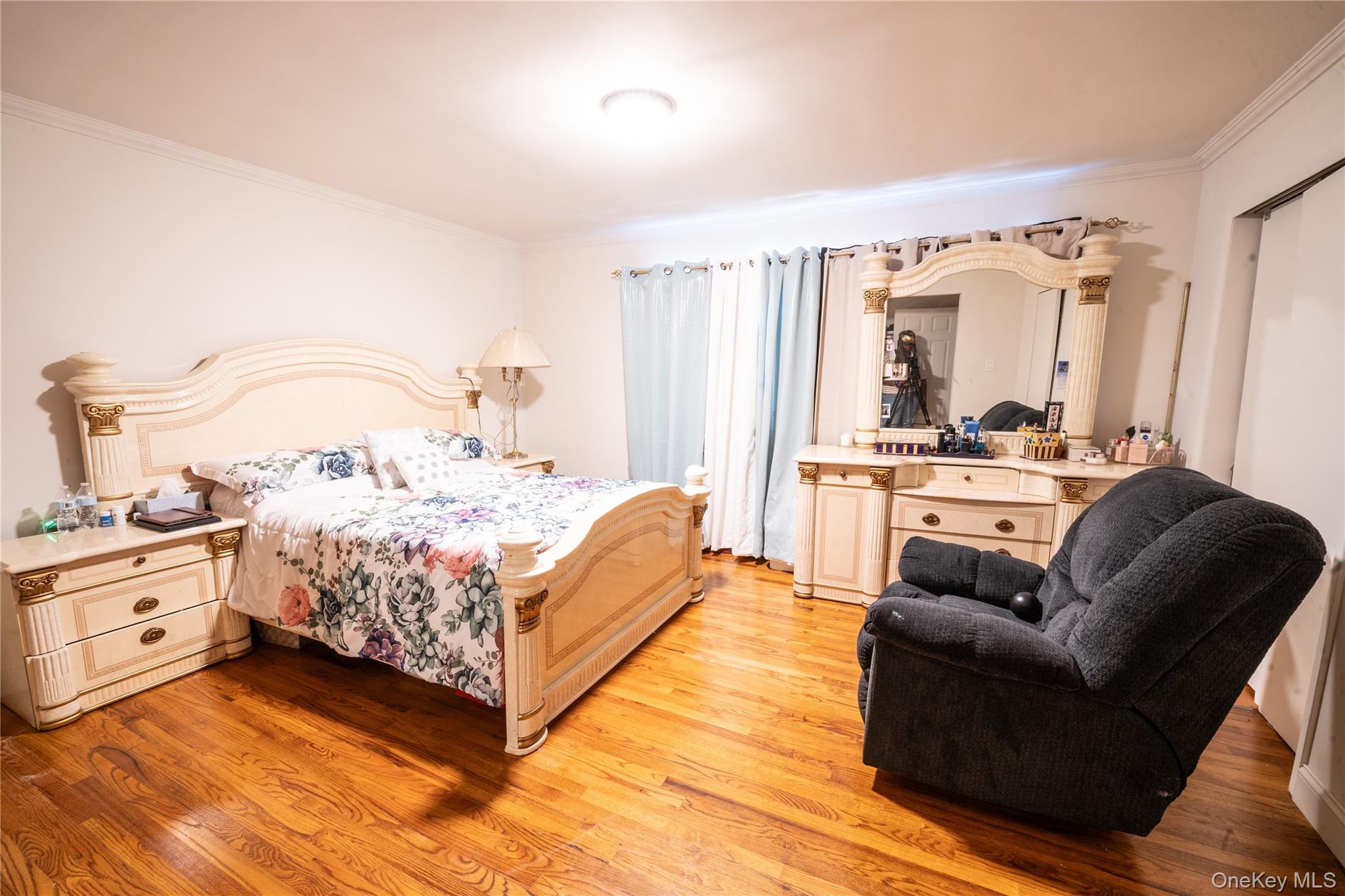 1309 Globe Avenue – For Sale photo 14
