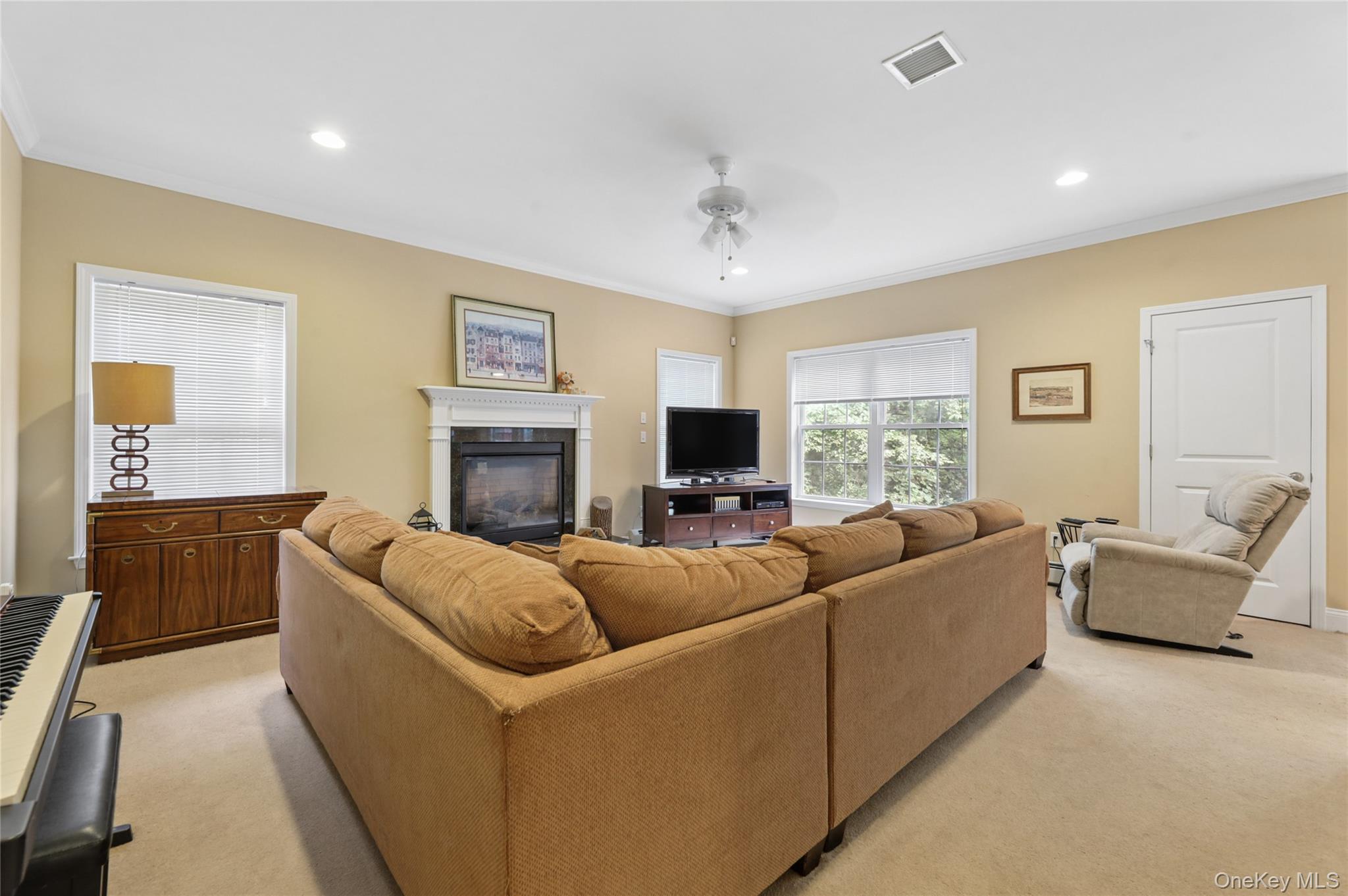 220 N Little Tor Road – For Sale photo 23