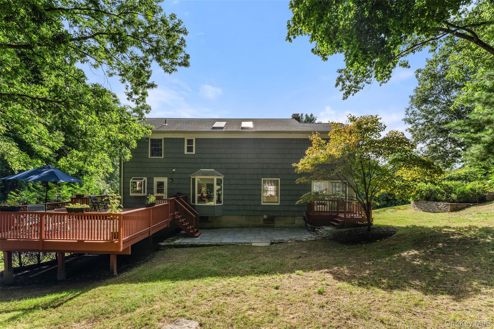 12 Lyons Road – For Sale photo 22