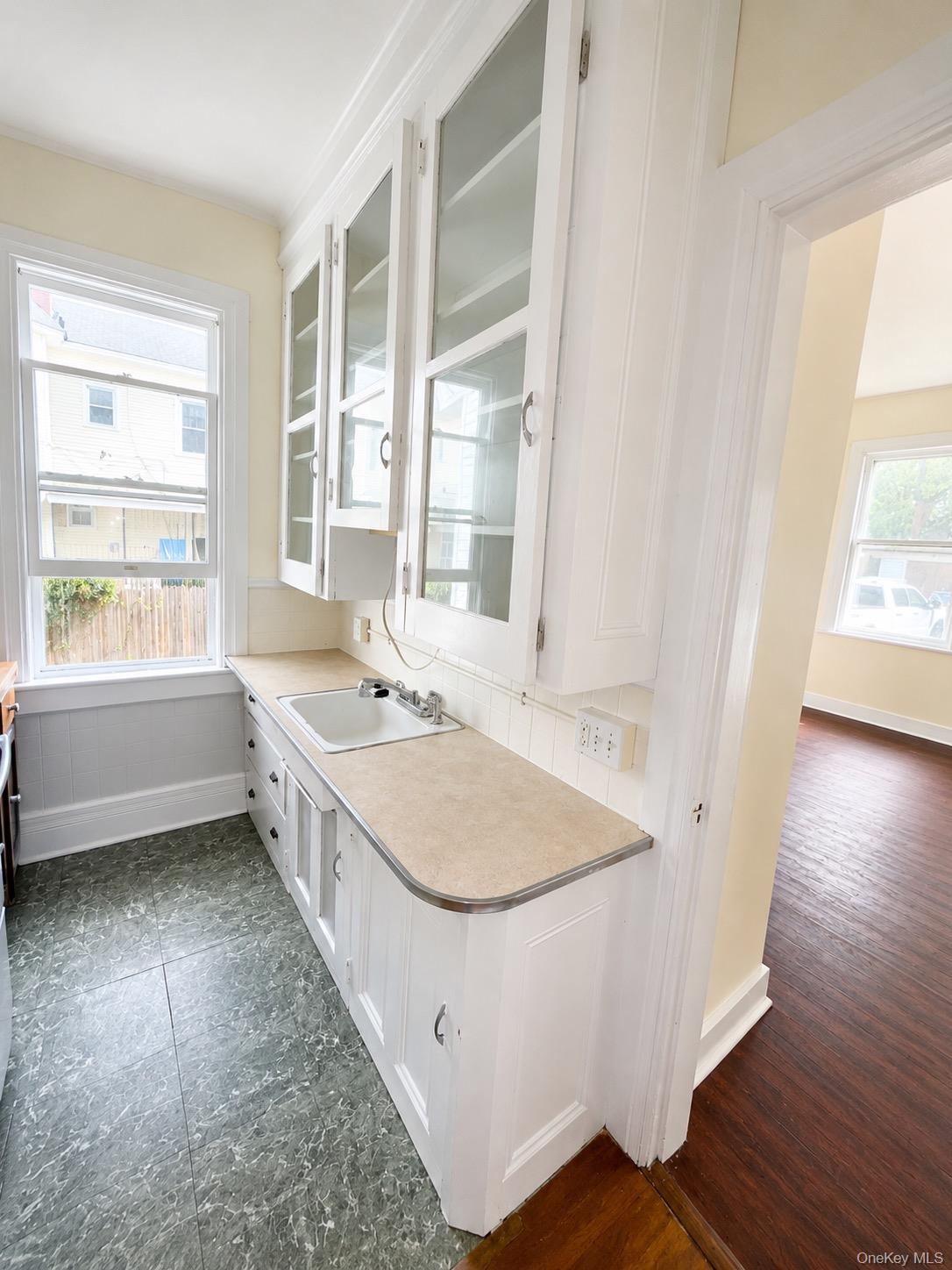 33 Virginia Avenue – For Rent photo 2
