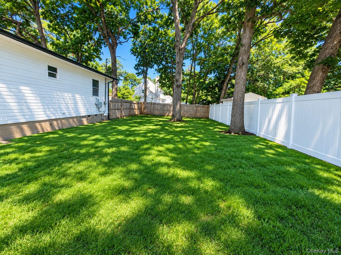 220 Moriches Avenue – For Sale photo 17