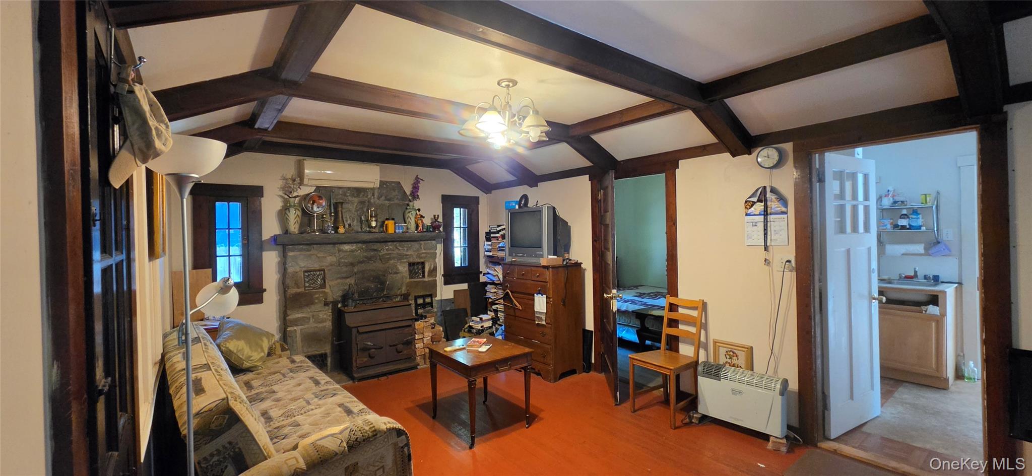 38 Ballard Street – For Sale photo 16