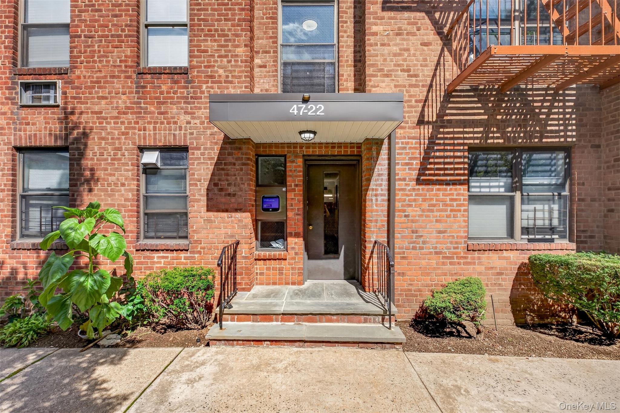47-22 215th Place, Unit 2B photo 4