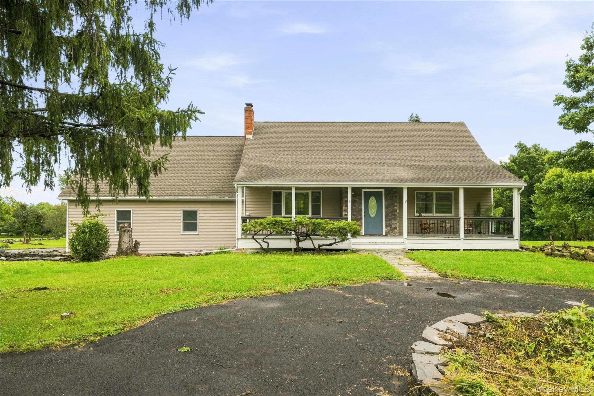 58 Burnt Corners Road – For Sale photo 3
