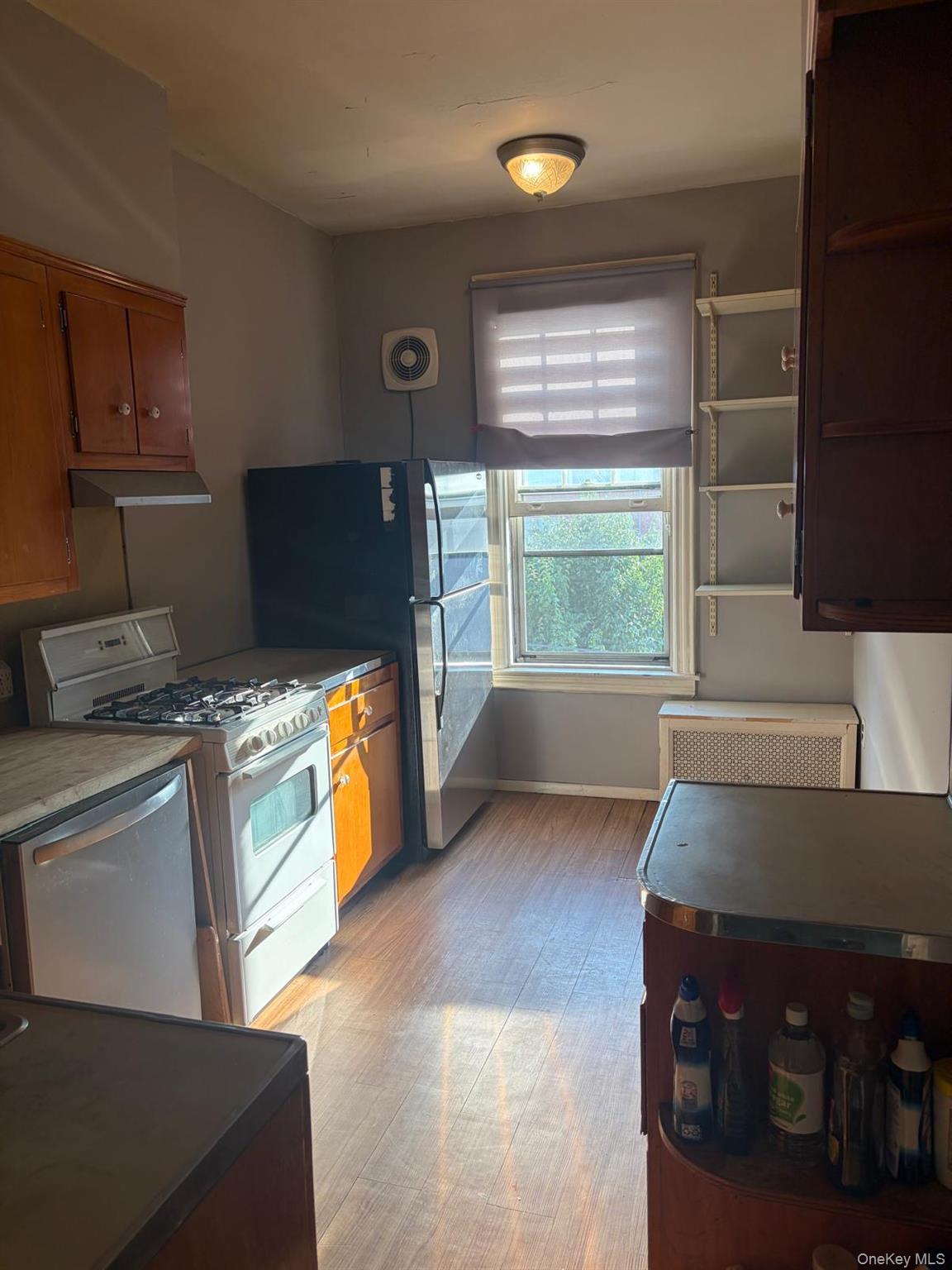 3134 79th Street – For Rent photo 16