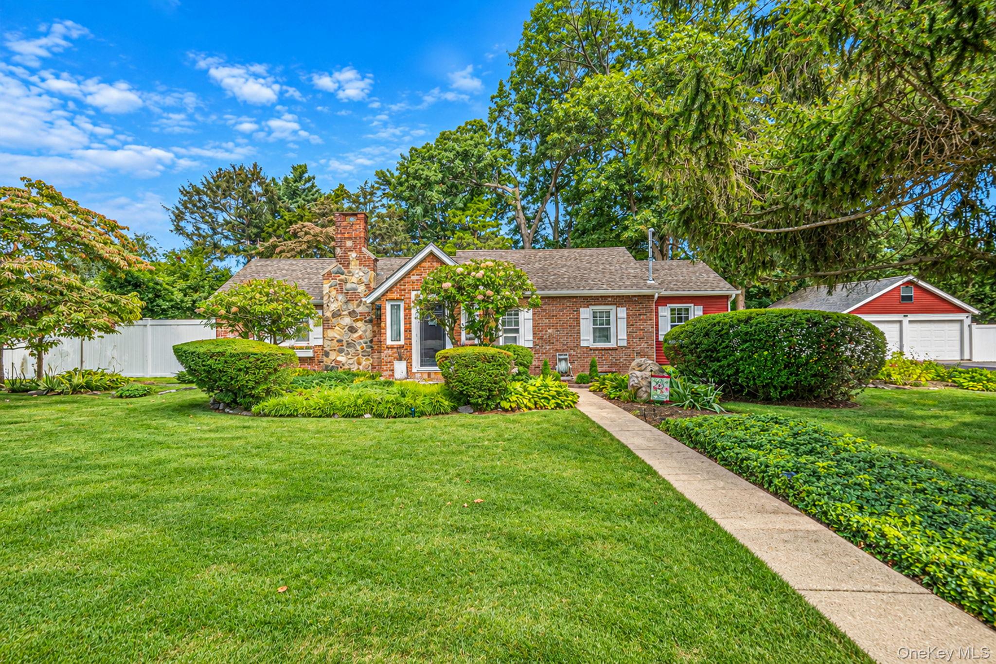 11 Keeler Street – For Sale