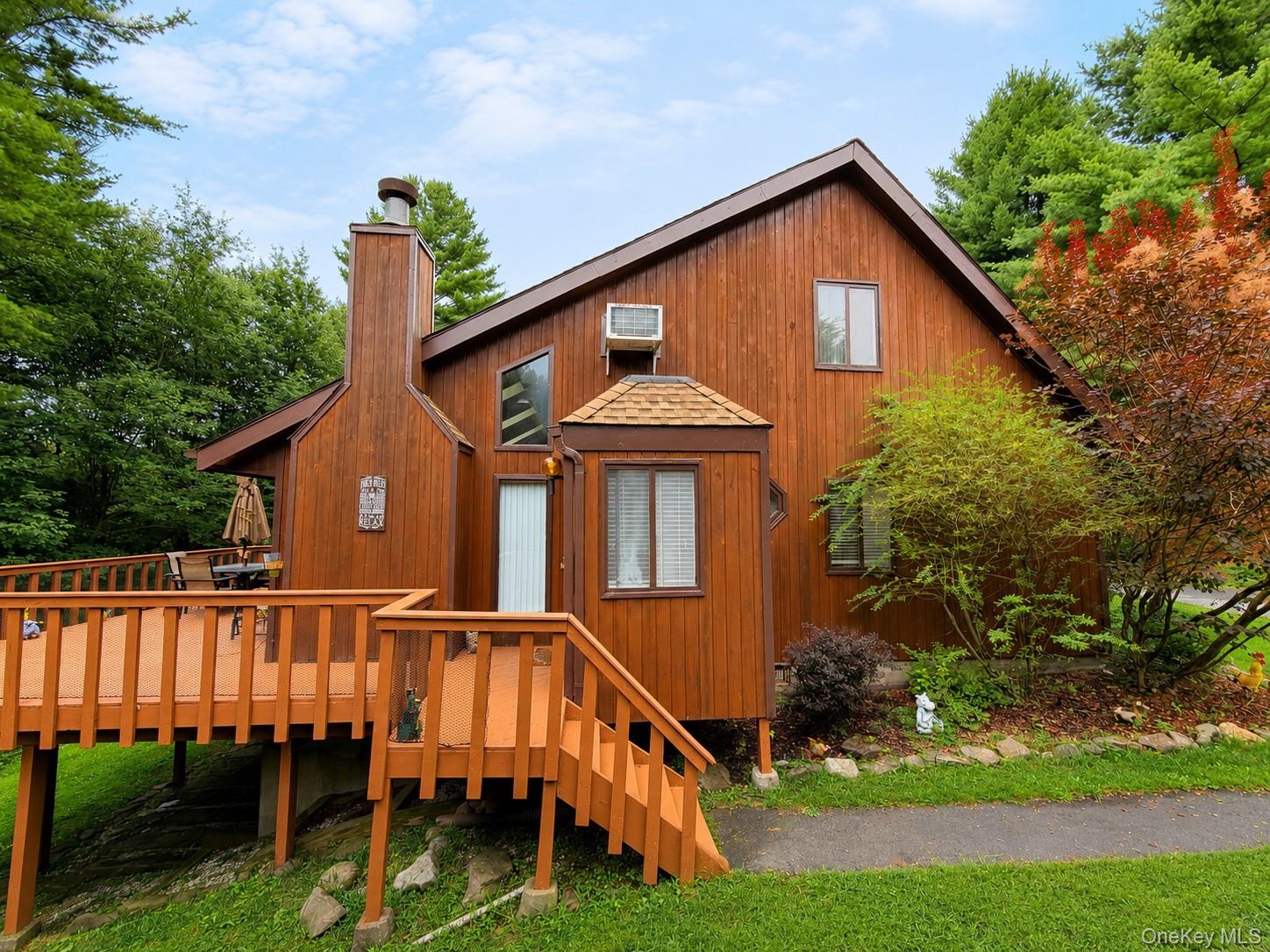 6 Water Lilly Lane – For Sale