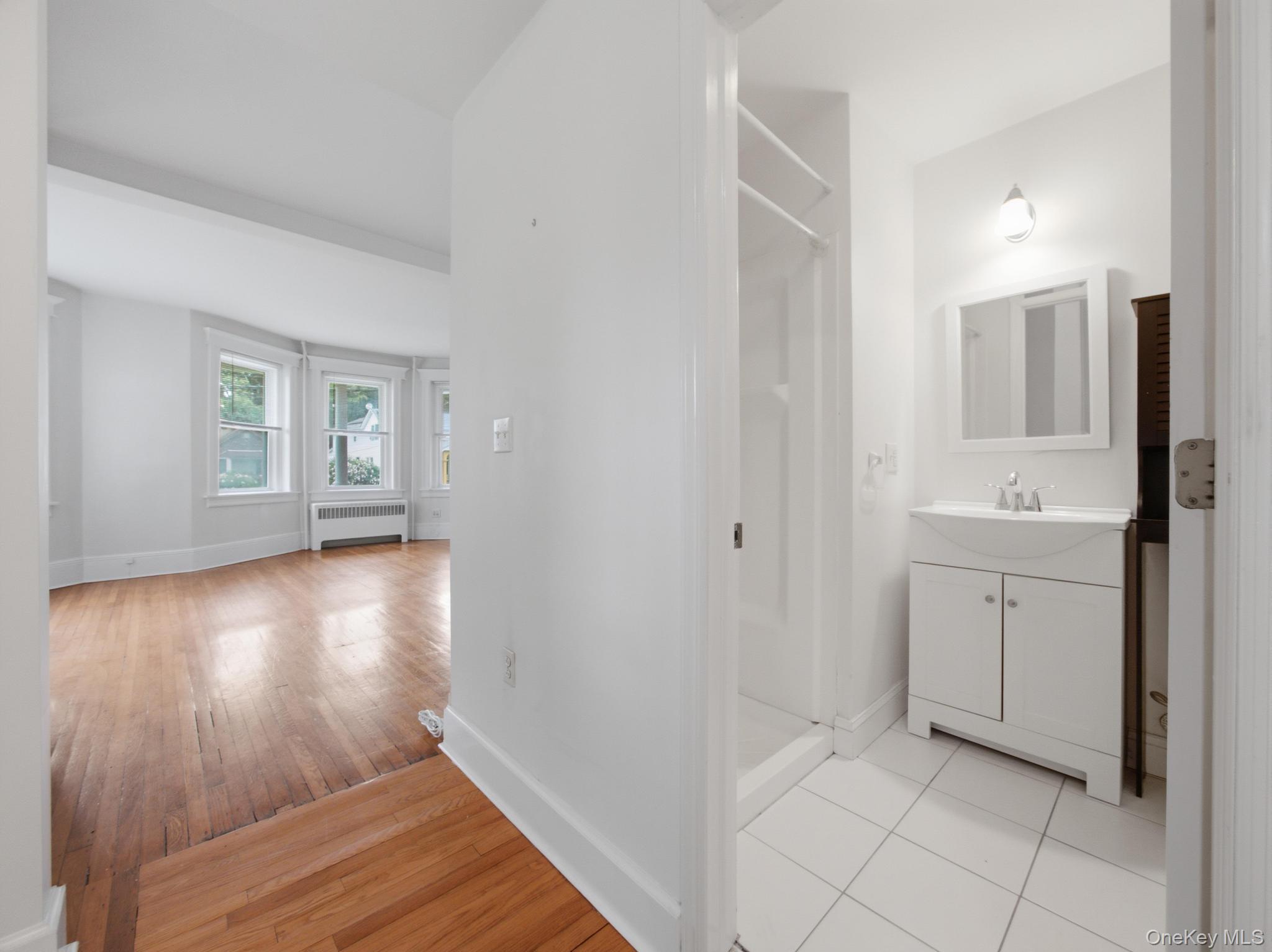 9 Cottage Avenue, Unit 1 photo 9