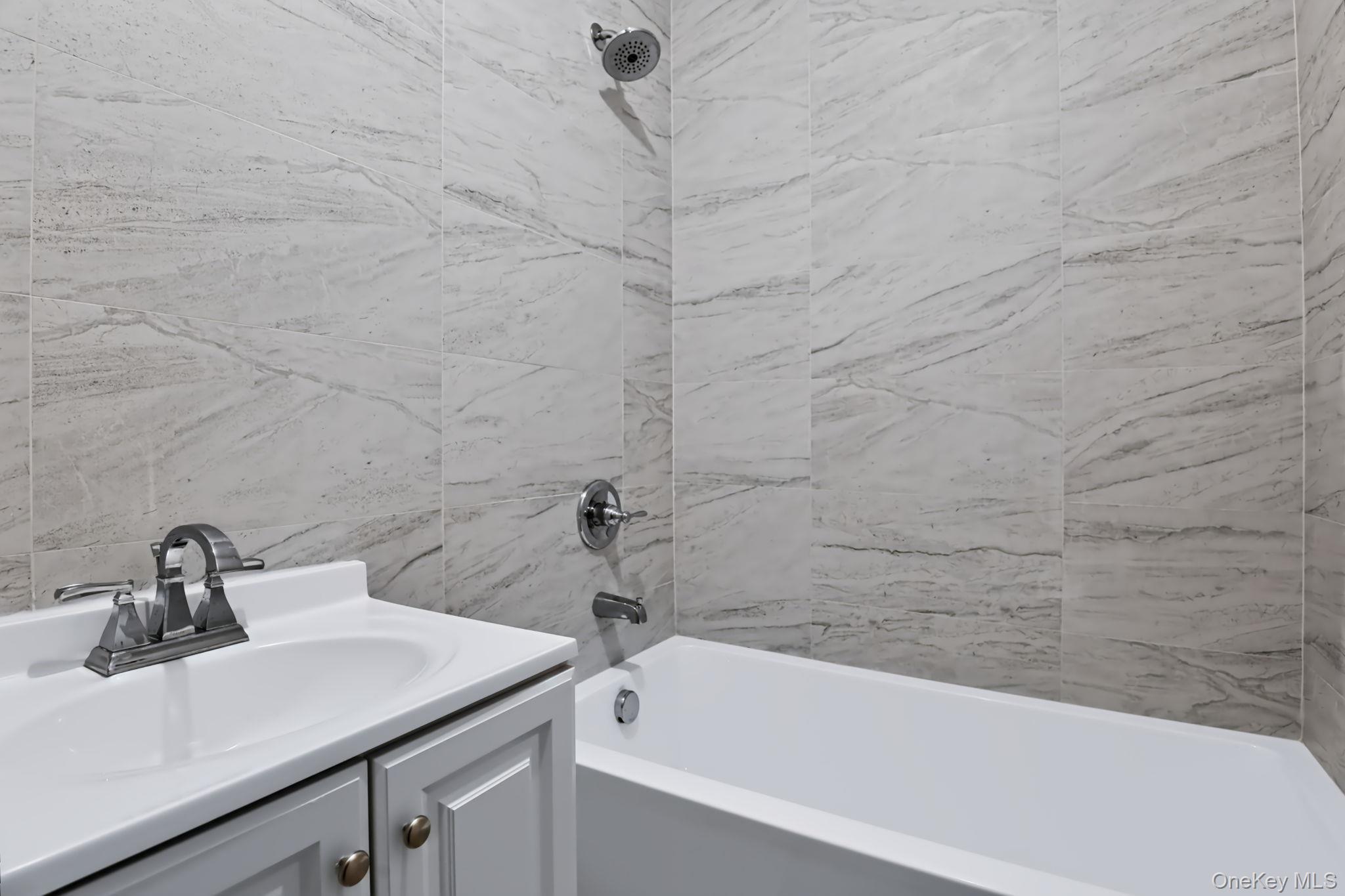 315 Tower Avenue, Unit A photo 13