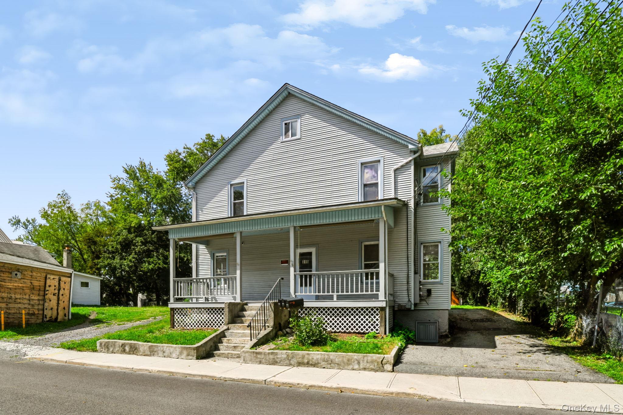 315 Tower Avenue, Unit A photo 2