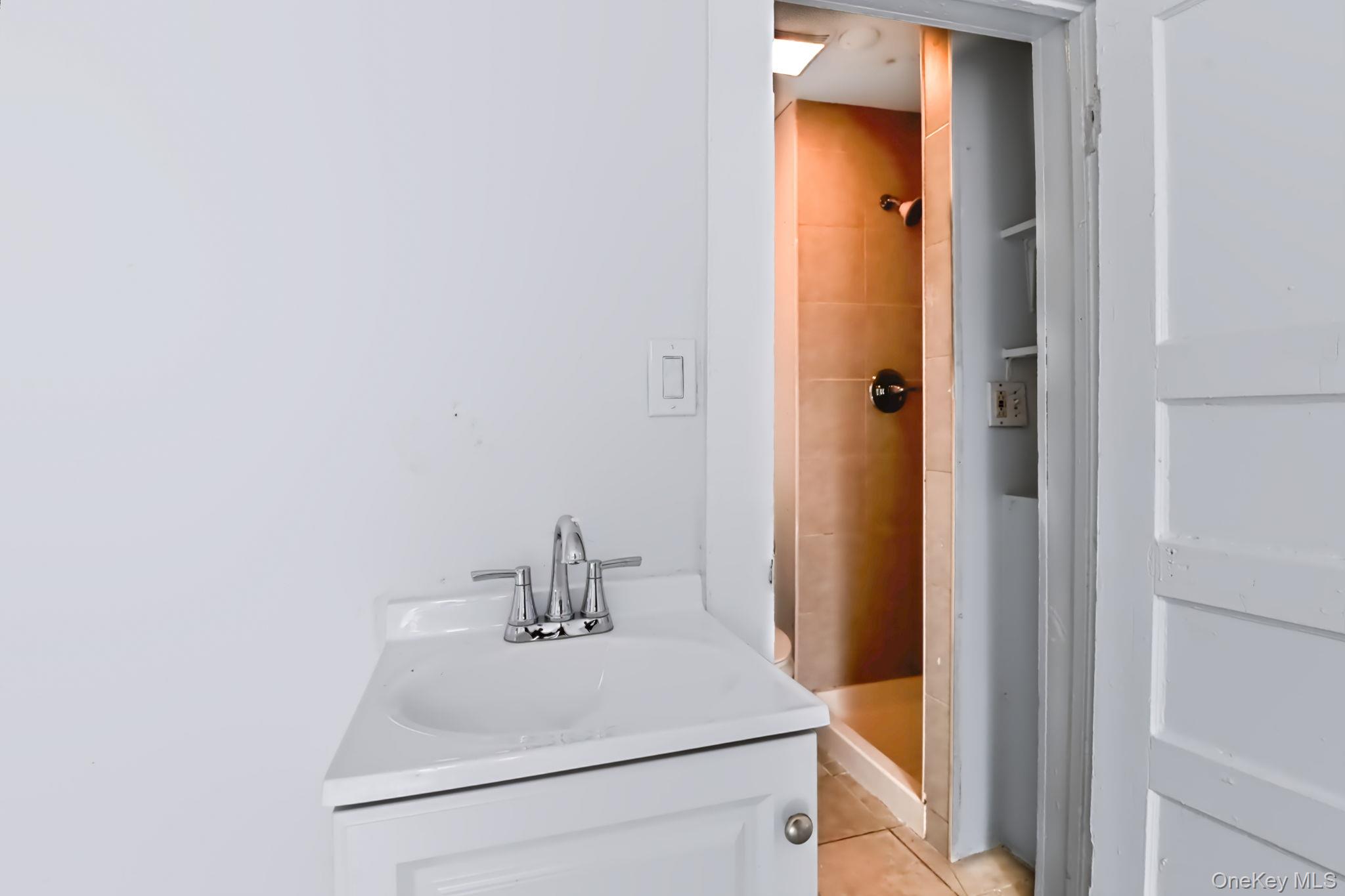 315 Tower Avenue, Unit B photo 13