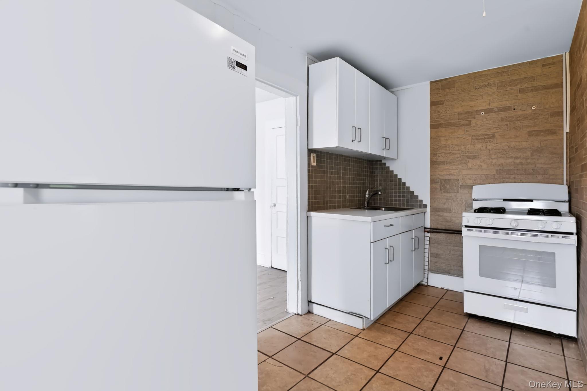315 Tower Avenue, Unit C photo 8