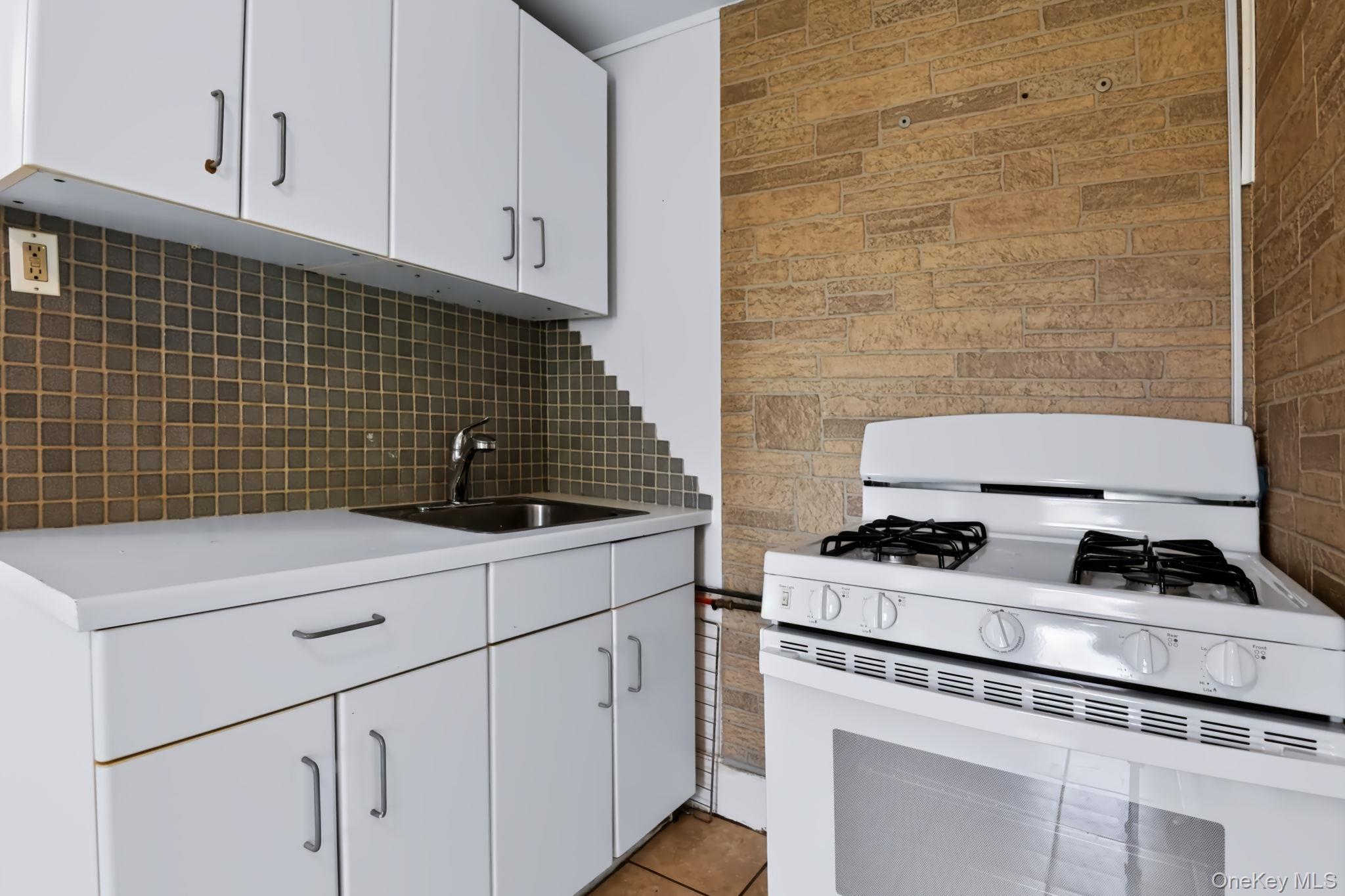 315 Tower Avenue, Unit C photo 10