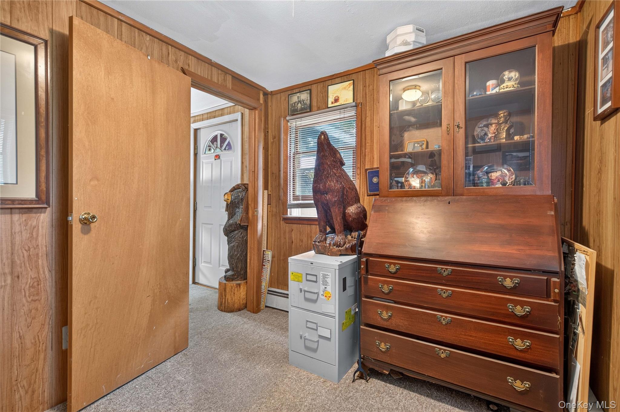 33 E Crossman Avenue – For Sale photo 14