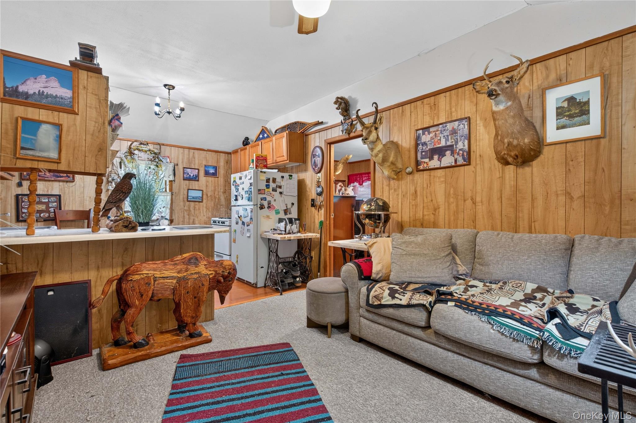 33 E Crossman Avenue – For Sale photo 6