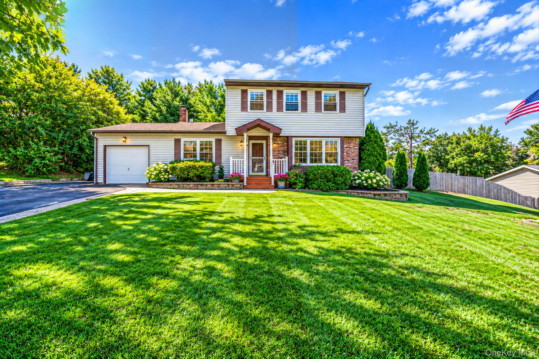 4 Rolling Hills Drive – For Sale