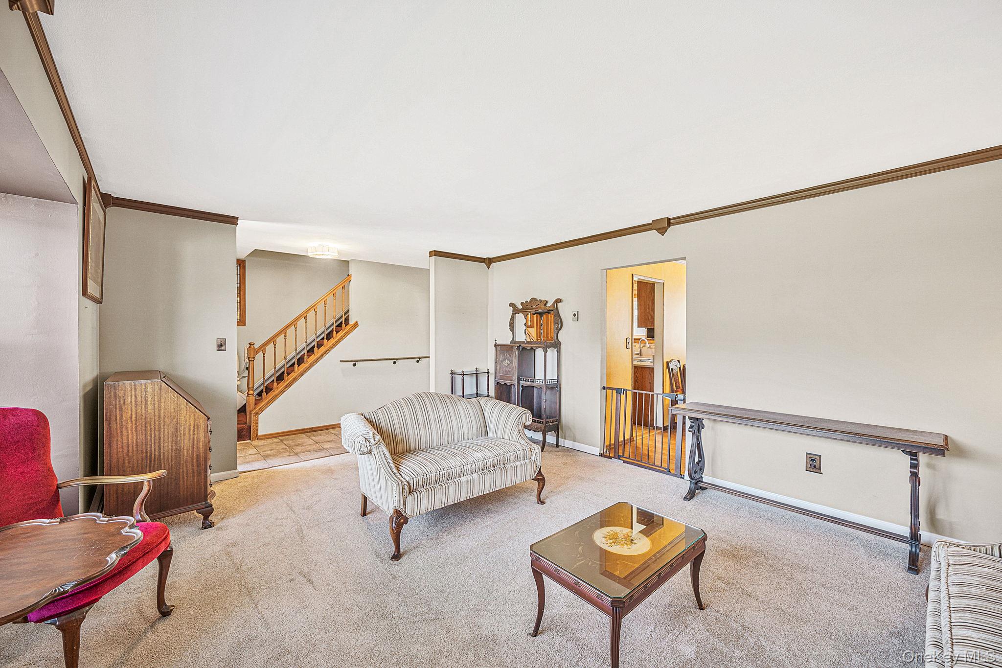 4 Rolling Hills Drive – For Sale photo 6