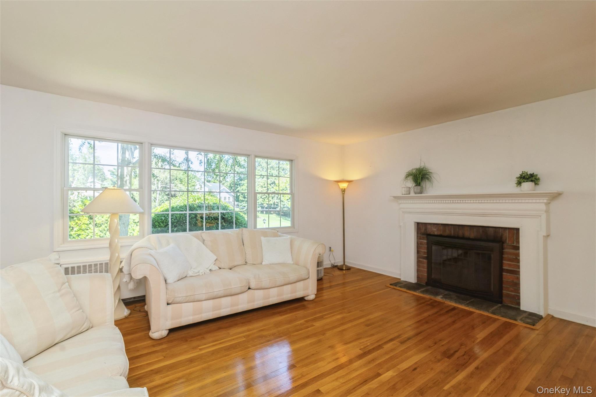 24 Old Homestead Road – For Sale photo 3