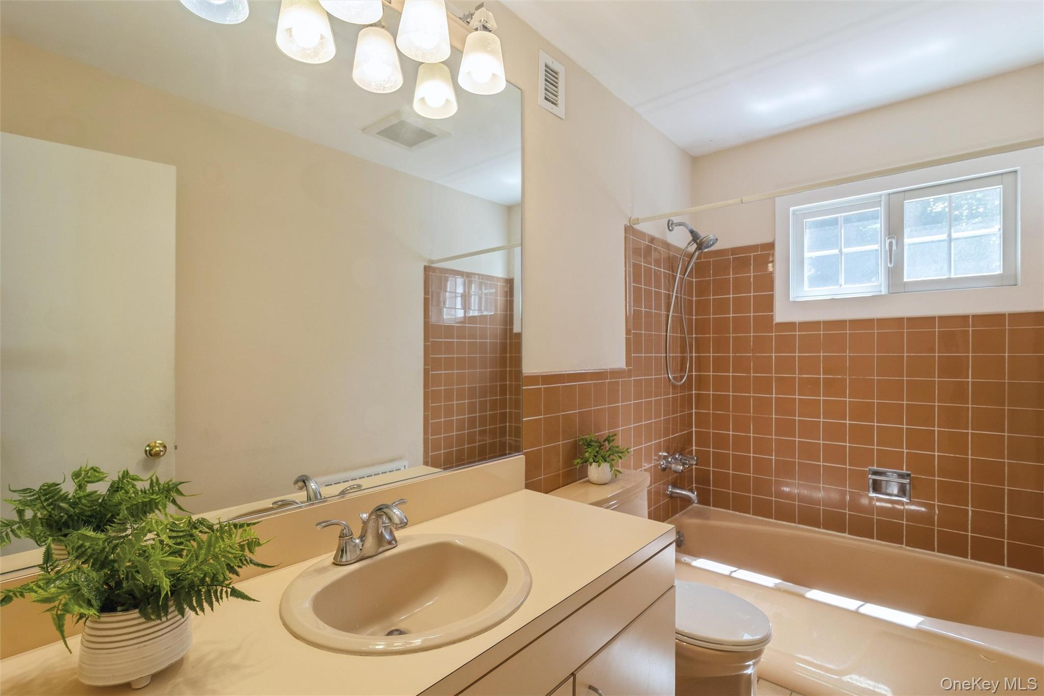 24 Old Homestead Road – For Sale photo 13
