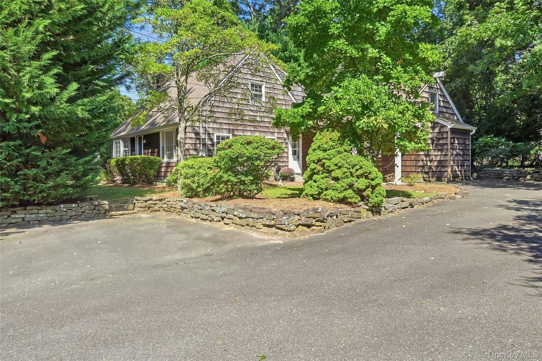 15 Shore Oaks Drive – For Sale photo 10