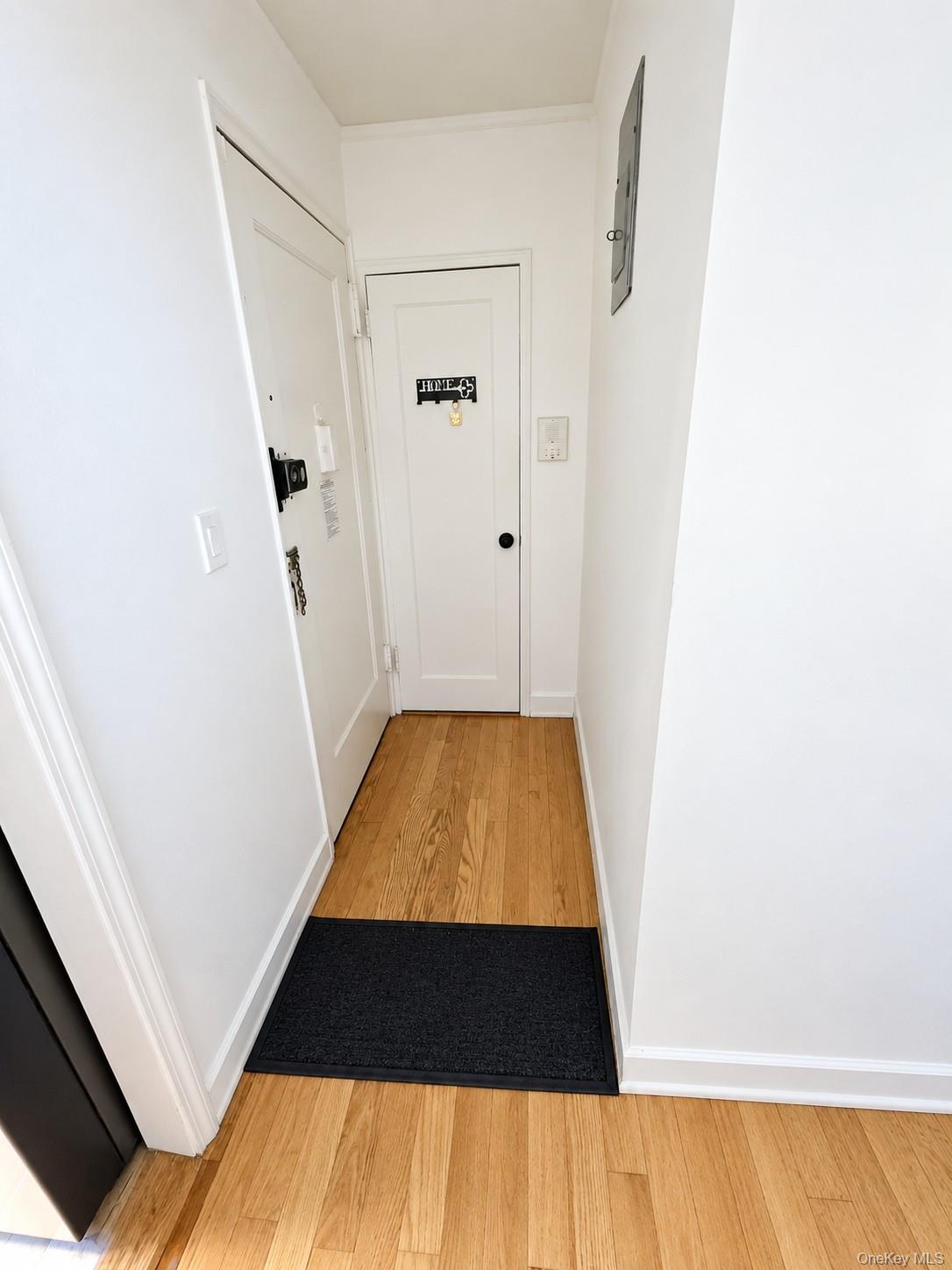 52-02 39th Avenue, Unit 1A photo 3