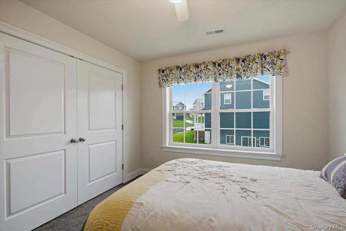 16 Kensington Lane – For Sale photo 35