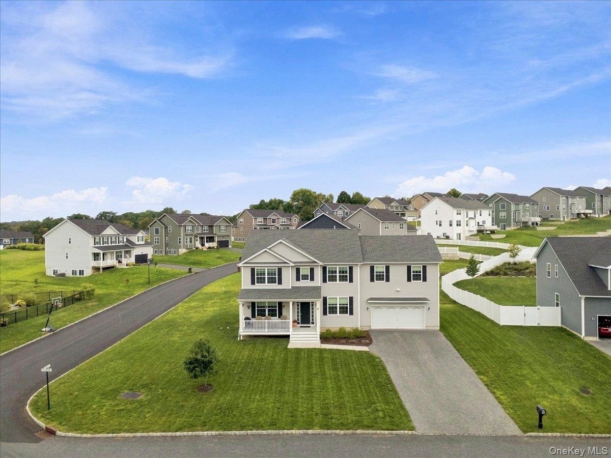 16 Kensington Lane – For Sale photo 2