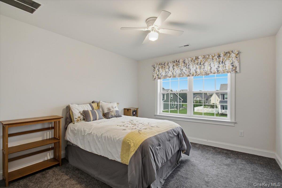 16 Kensington Lane – For Sale photo 36