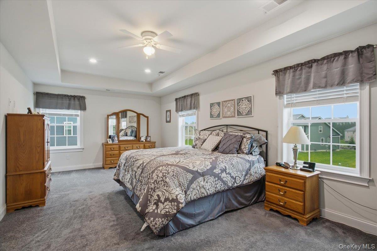 16 Kensington Lane – For Sale photo 32