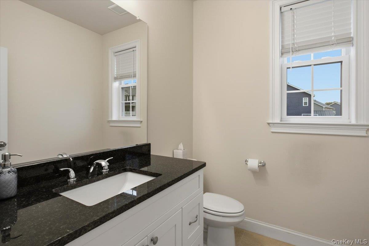 16 Kensington Lane – For Sale photo 30