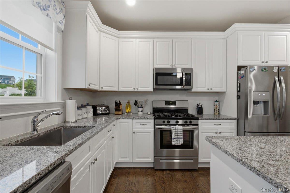 16 Kensington Lane – For Sale photo 23