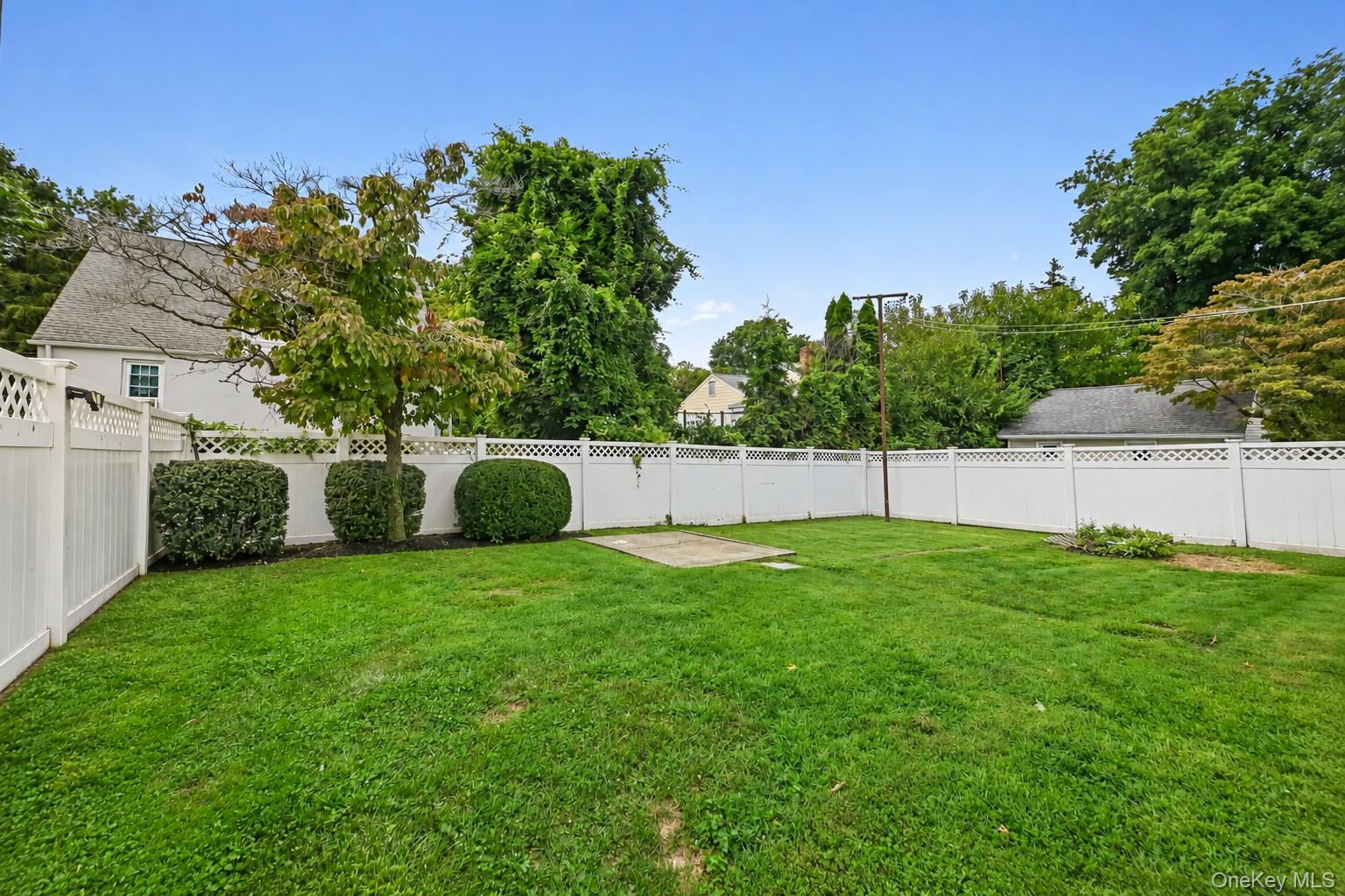 32 Josephine Evaristo Avenue – For Sale photo 2