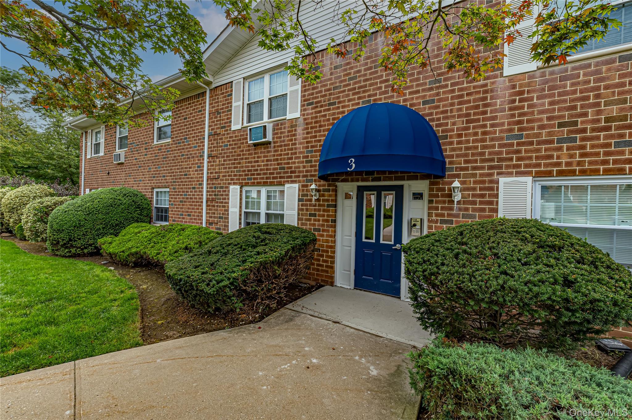 460 Old Town Road, Unit 3-O photo 2