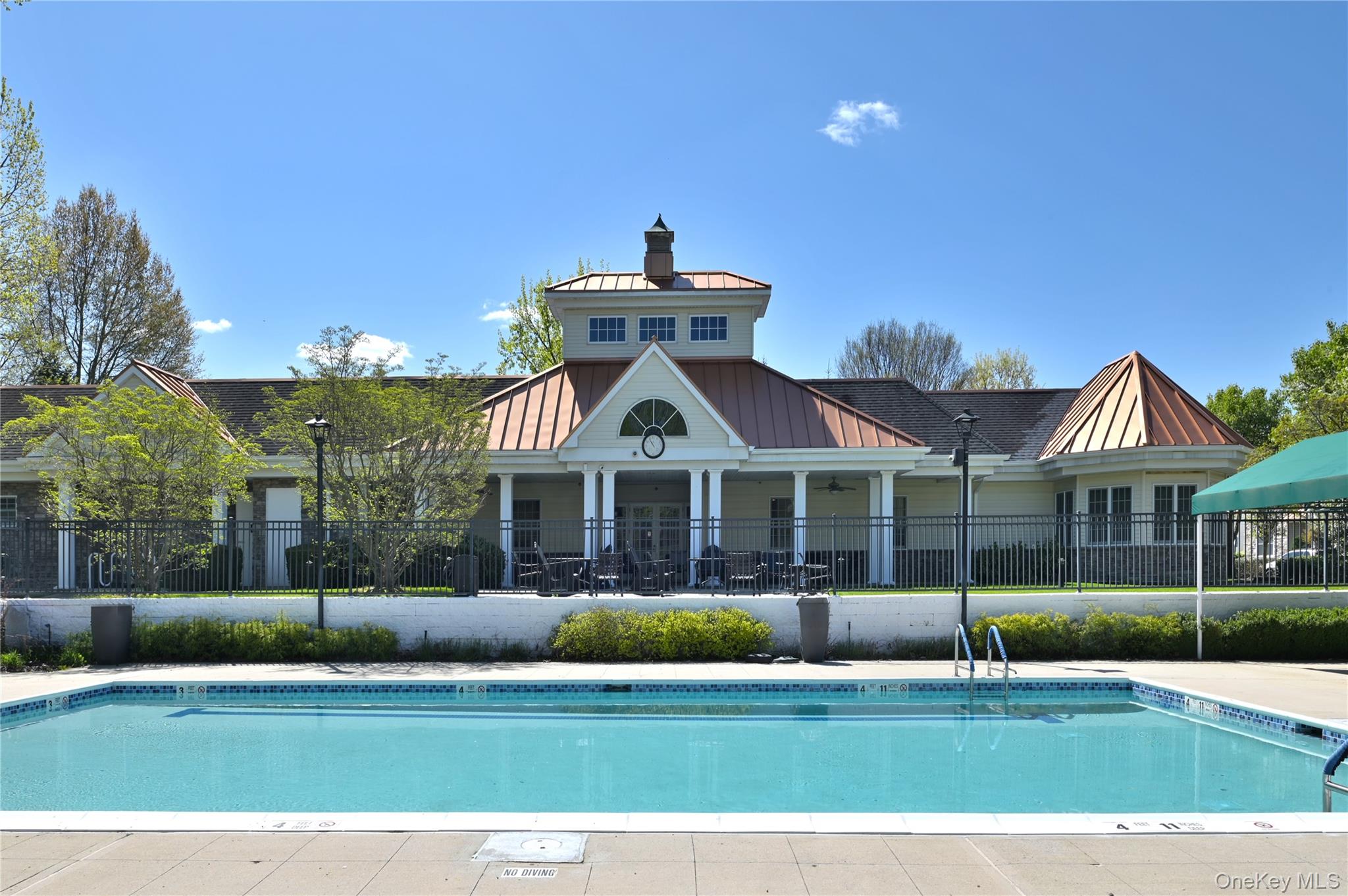 100 Harbor View Drive, Unit 630 photo 23