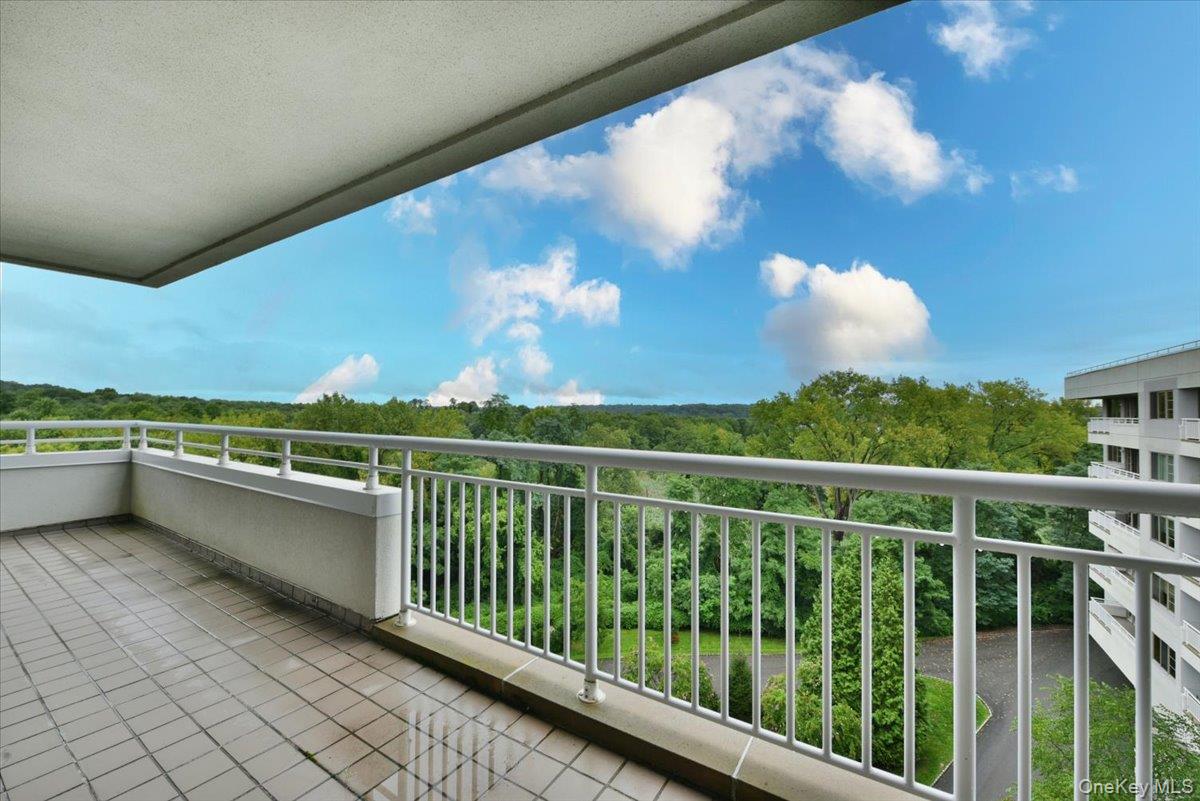 100 Harbor View Drive, Unit 630 photo 17