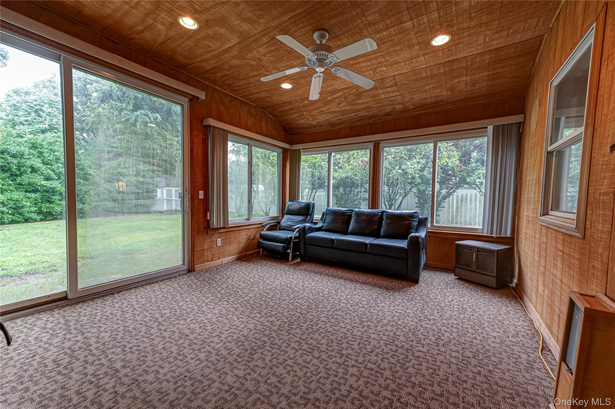 15 Longhorn Lane – For Sale photo 2