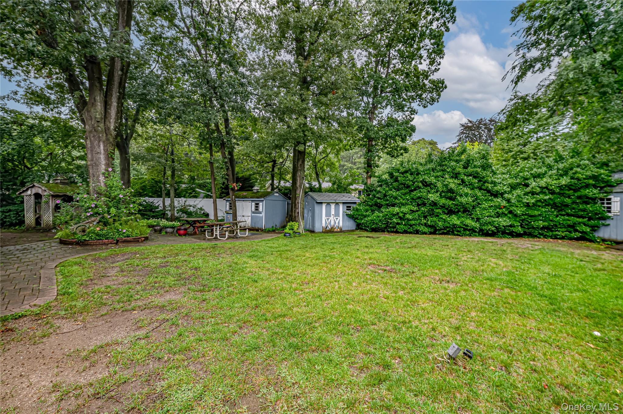 15 Longhorn Lane – For Sale photo 16