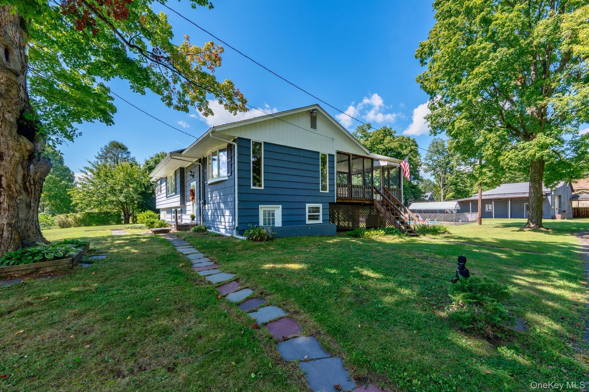 105 Orchard Street – For Sale photo 37