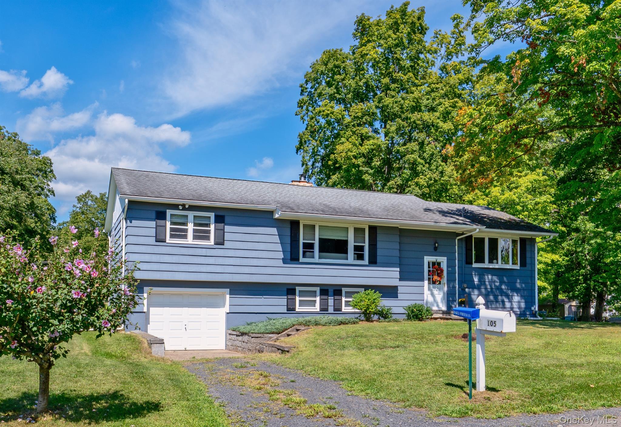 105 Orchard Street – For Sale photo 5