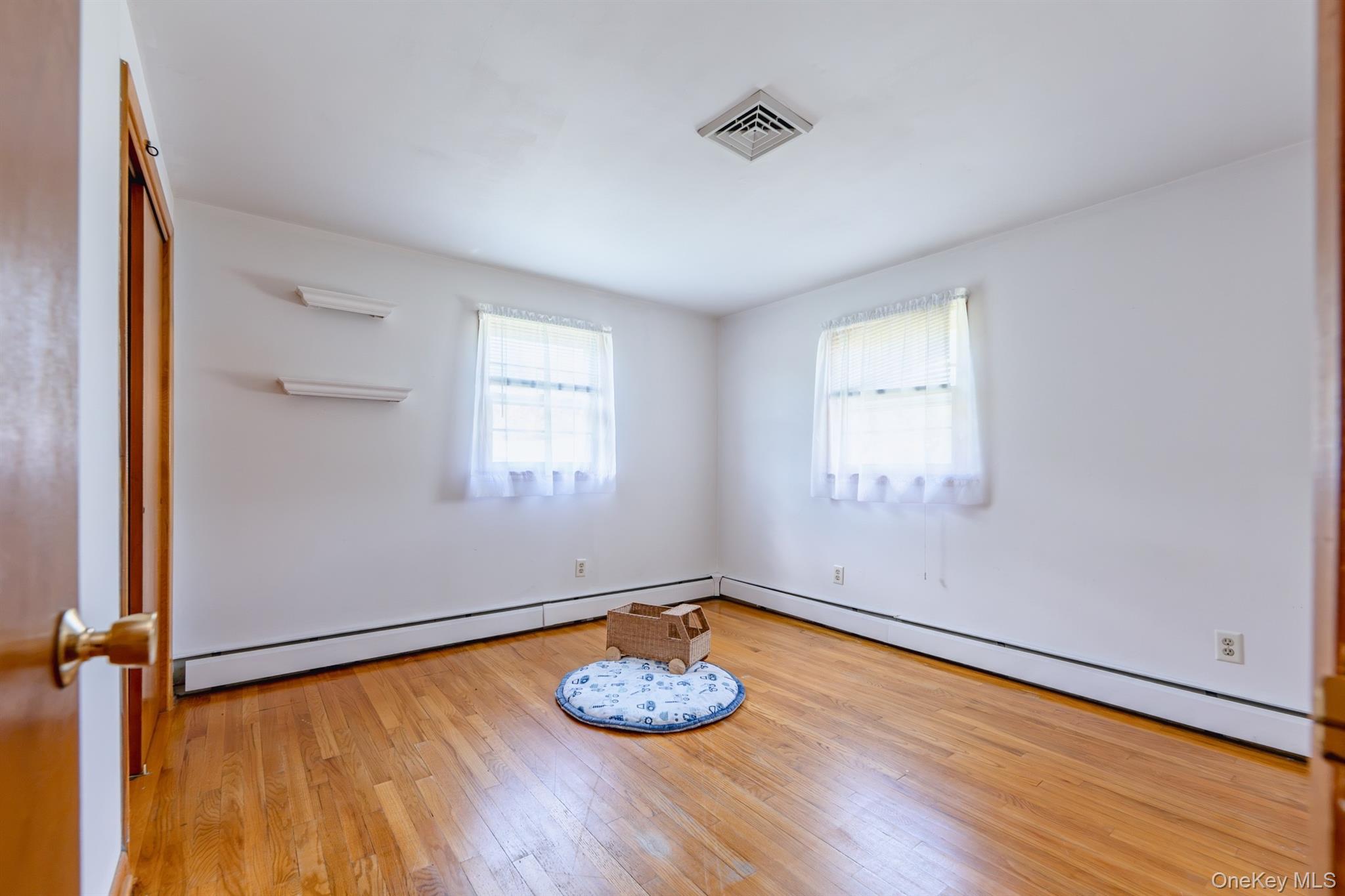 105 Orchard Street – For Sale photo 22